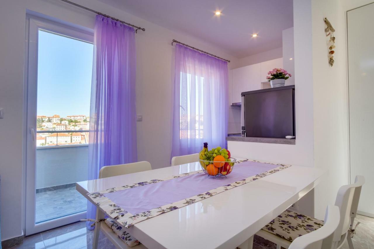 Apartmani Beatrice Mali Lošinj Eksteriør billede