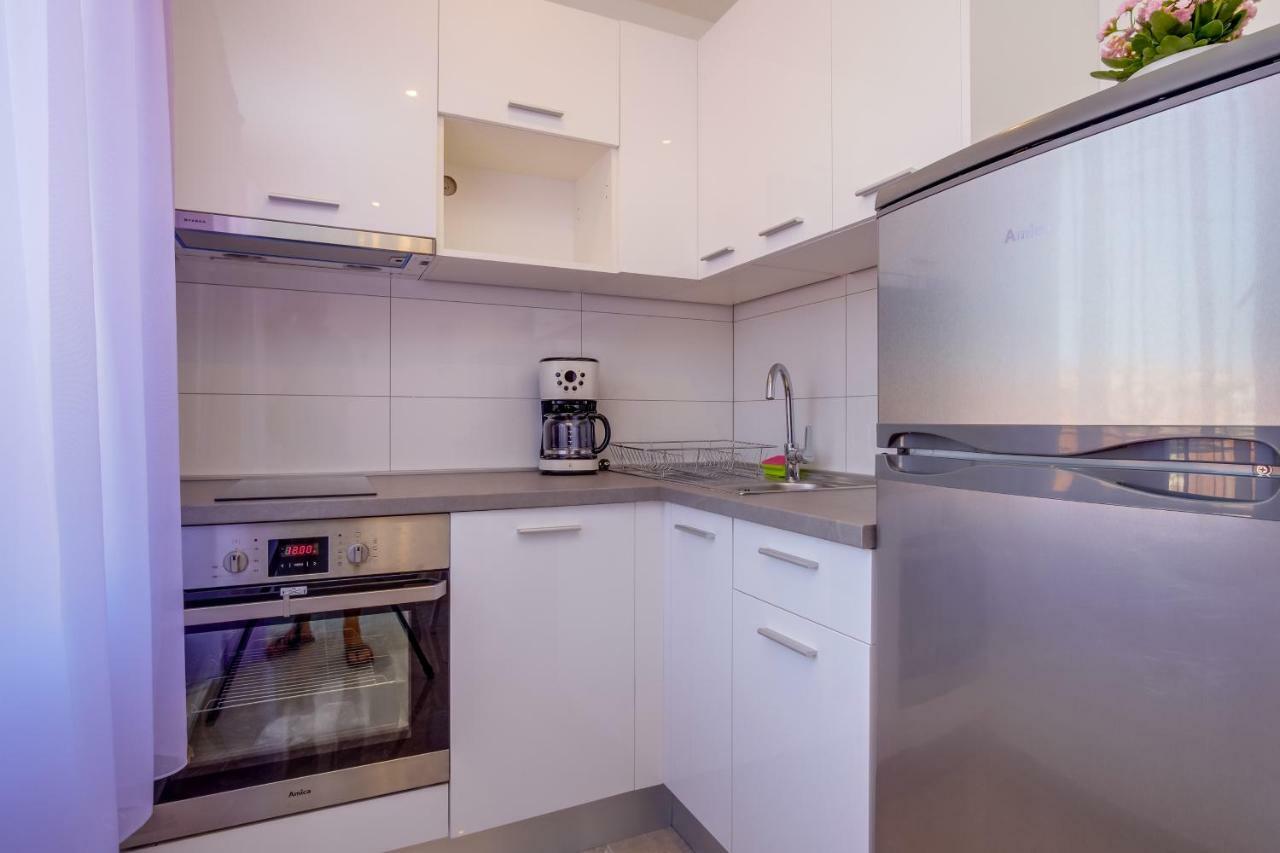 Apartmani Beatrice Mali Lošinj Eksteriør billede