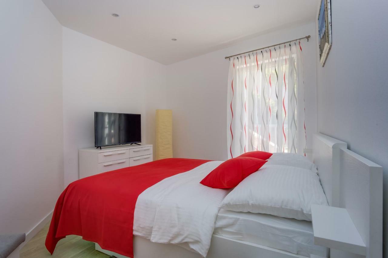 Apartmani Beatrice Mali Lošinj Eksteriør billede